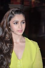 Alia Bhatt on the sets of Comedy Nights with Kapil in Mumbai on 16th Feb 2014